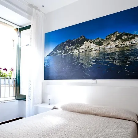 ベッド・アンド・ブレックファスト イル レティコロ 4*