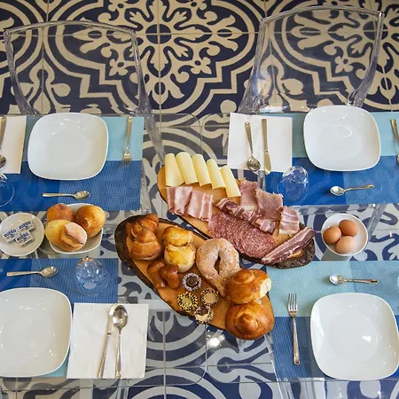 イル レティコロ ベッド・アンド・ブレックファスト サレルノ